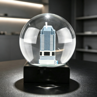 Globe de neige en résine cristalline, modèle de gratte-ciel, boule d'eau en verre, décoration de bureau, souvenir de voyage, mini-bâtiment, ornement de table, cadeau