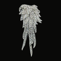 Petite applique en strass en forme d'aile d'ange pour chemise et sac, délicate, transparente, faite à la main, lavable, à coller, broderie DIY