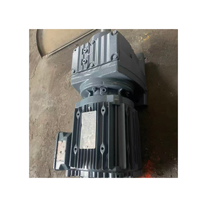 Motorreductor S-EW MOVIDRIVE R57 DRN80M4 0.75kW con Reductor de Engranajes Helicoidales para Transportador - Product Image 3