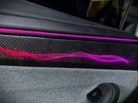 Accessoires d'éclairage d'ambiance intérieur LED Symphony pour Tesla Model Y 2025-2026 – Pièces de décoration et d'habillage automobile pour une ambiance optimale