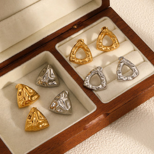 Retro Lava Hammer Pattern Triangular <b>Stud</b> <b>Earrings</b> In Gold And <b>Silver</b> For Women Geometric Fashion Jewelry - Product Image 2