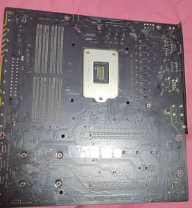 Tarjeta Madre B560M GAMING PRO V20, LGA1200 MicroATX DDR4 DP, para Juegos, Completamente Probada, Usada - Product Image 4