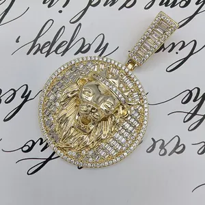 Yüksek kaliteli zirkon yuvarlak şekil 18K altın kaplama özel aslan kral kolye kolye takı kızlar için