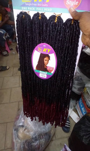 <span class=keywords><strong>Cheveux</strong></span> de Tressage au Crochet Ghana Locs Sister Synthétiques Épais Doux Premium 80 Brins Un Paquet Tête Complète 20 Pouces - Product Image 3