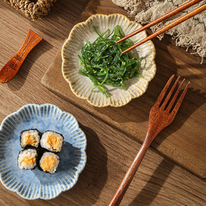 Japanse Kiln Change keramische kleine borden, bloeivormige sauskommen, amuse-gerechten/sushi dipschalen voor restaurant en thuisdecoratie - Product Image 5