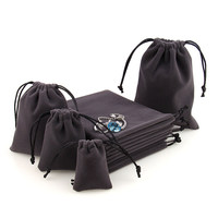 Pochette rectangulaire en peluche gris foncé avec cordon de serrage pour bijoux, élégante et personnalisable pour marques privées, Chine