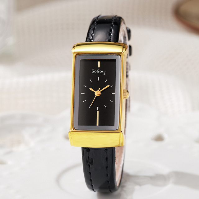 New Style Rectangular Women's Watch, Female Style, Small Batch Fashion, Student Party Bestseller, Retro Temperament.