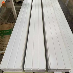 Panel de Techo de PVC Perforado de Alta Calidad de 300*9 mm, Absorbente de Sonido, Diseño Moderno, Resistente al Fuego, Impermeable y Antiarañazos - Product Image 5