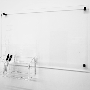 Support mural en acrylique transparent personnalisé avec porte-stylo amovible, style standoff, pour la décoration de la maison, du bureau, de la salle de classe et des salles de réunion - Product Image 1
