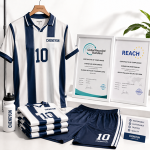 Maillot de football rétro classique personnalisé avec impression numérique sur mesure pour les clubs professionnels - Product Image 6