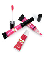 Baume à lèvres brillant rose couleur été, hydratant, waterproof, longue tenue, cosmétique végétalien, soin quotidien des lèvres