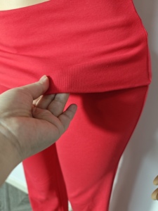 Conjunto de 2 Piezas Esencial para el Verano, Personalizado, para Mujer, Transpirable, de Algodón y Elastano, Top de Manga Corta y Pantalones Largos con Diadema, OEM 2026 - Product Image 4