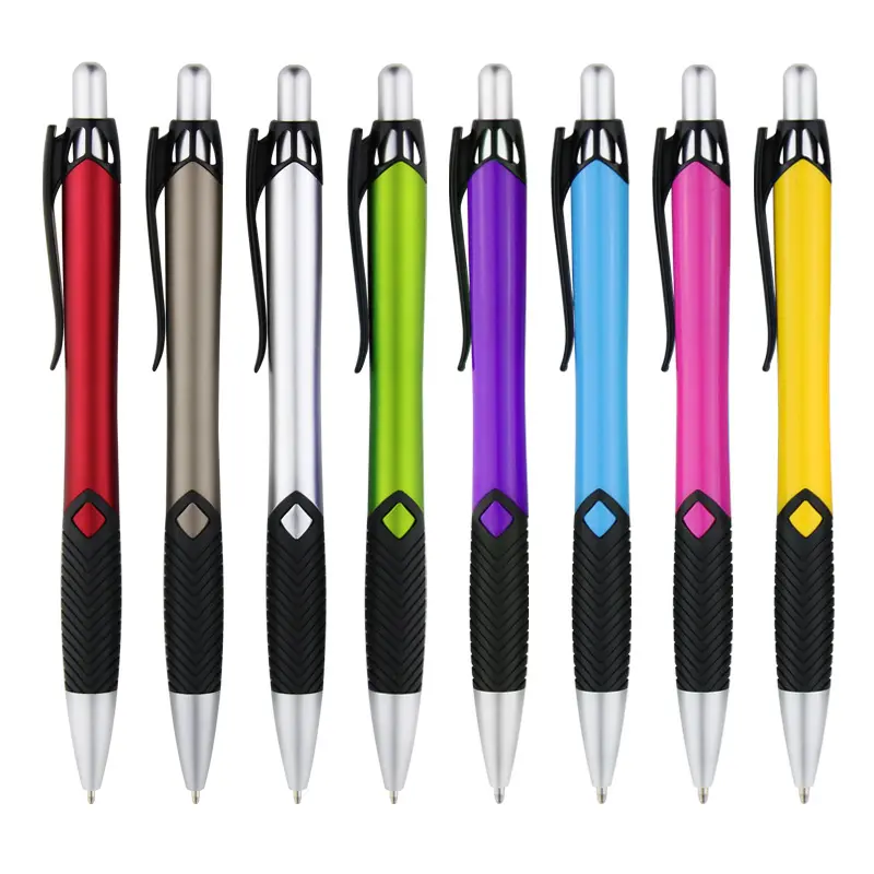 قلم حبر جاف بلاستيكي بسيط رخيص بسعر الجملة من المصنع قلم حبر ترويجي يمكن ارتداؤه في المدارس