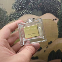 Autocollant personnalisé de logo en feuille d'or de luxe gaufrage étiquette d'emballage de bouteille cosmétique impression autocollant de parfum auto-adhésif étanche