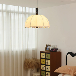 Lampada a Sospensione in Stile Retrò Francese, per Sala da Pranzo e Cucina, in Metallo, Legno e Tessuto, Nuova Lampada a Sospensione in Tessuto Stile Crema Blossom <span class=keywords><strong>di</strong></span> Alta Qualità - Product Image 3