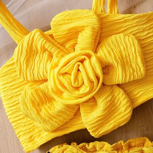 Ensemble d'été INS tendance pour filles : short à bretelles et fleurs 3D multicolores pour enfants de petite et moyenne taille, avec accessoire de tête - Product Image 3