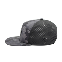 Casquette de golf personnalisée, imperméable, en caoutchouc, avec logo découpé au laser, visière plate, 5 panneaux, respirante, camouflage