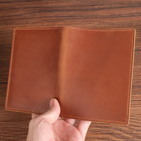 Logo personnalisé coloré personnalisé en cuir pleine fleur Pass Port Case Cover en cuir véritable Crazy Horse cuir porte-passeport