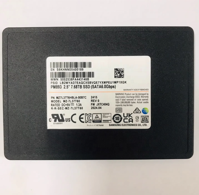 Enterprise Internal New Server SSD PM893 7.68TB MZ7L37T6HBLA SATA III Interface 550MB/s Read/520MB/s Write High Durability High