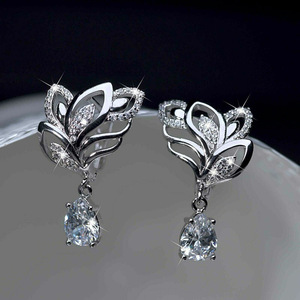 Eleganti Orecchini Pendenti Corti a Forma di Foglia e Fiore per Donne, Accessori per Orecchie da Indossare Quotidianamente in Estate - Product Image 1