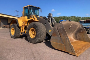 Vente à Chaud Utilisé Original Suède Hydraulique Volvo L220F Chargeur sur Pneus 9t Chargeur d'Occasion Volvo L220G en Bon État à Vendre - Product Image 2