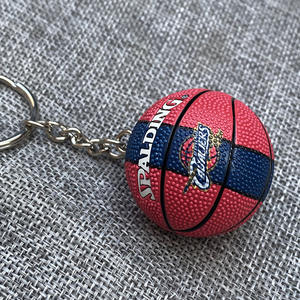 พวงกุญแจบาสเก็ตบอล โคบี้ เจมส์ เน็ต ร็อคเก็ต คลับ ทีม พิมพ์ลาย PVC บาสเก็ตบอลจิ๋ว ของที่ระลึกกีฬา ของขวัญ พวงกุญแจ - Product Image 5
