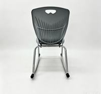 Chaise à bascule en plastique au design moderne, populaire pour les salles de classe, les mobilier scolaire, l'extérieur, la maison et le bureau, 10 unités empilables