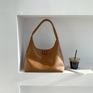 Chine <span class=keywords><strong>Sac</strong></span> à main de haute qualité en cuir PU <span class=keywords><strong>pour</strong></span> femmes à la mode <span class=keywords><strong>Sac</strong></span> à main de luxe de créateur <span class=keywords><strong>pour</strong></span> femmes <span class=keywords><strong>Sac</strong></span> à bandoulière Hobo Fabricants d'exportation - Product Image 4