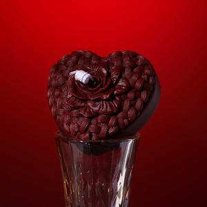 Velas Aromáticas Eróticas Creativas de Cera de Soya Hechas a Mano, de Baja Temperatura, para Masajes Sensuales - Product Image 4