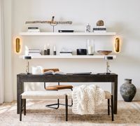 Bureau console en chêne durable et facile d'entretien Mobilier d'intérieur de haute qualité pour l'étude et le travail Design antique pour le salon