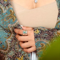 Bague vintage turquoise style western, manchette ajustable Emily avec concho et motif Squash Blossom, style bohème, pour mariage ou cadeau