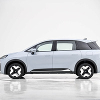Arcfox Koala S, SUV électrique familial, habitacle sain et fonctionnalités parent-enfant pour les familles internationales, avec conduite à gauche