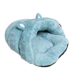 Lit d'hiver chaud et douillet en peluche pour chats et chiens, fournitures pour animaux de compagnie en gros, coussin pour animaux de compagnie en forme de pantoufle - Product Image 5