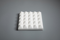 Solution efficace de réduction du bruit, plaque de mousse acoustique ignifuge personnalisée, absorbant le son