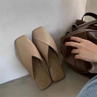 Mules plates pour femmes, bout carré, lisses, sans talon, style minimaliste, pour le quotidien, le bureau ou décontracté, OEM ODM Vente en gros