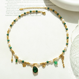 Collana con ciondolo in pietra preziosa <span class=keywords><strong>di</strong></span> <span class=keywords><strong>giada</strong></span> turchese <span class=keywords><strong>di</strong></span> perle d'acqua dolce elegante non sbiadita ispirata al <span class=keywords><strong>palazzo</strong></span> europeo - Product Image 3