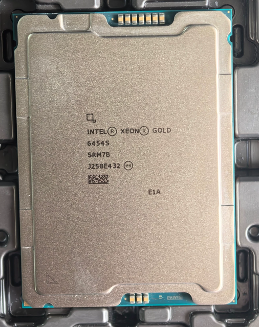 High Performance for Xeon 7nm 64-bit Server Processor 6454S 32C/64T 2.2GHz (3.4GHz Turbo) 60M Cache for Data Center Cloud