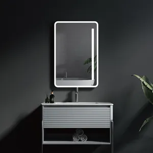 Fabriek Muur Gemonteerde Slimme Spiegel Pvc Frame Led Badkamer Spiegel Explosieveilige Touch Sensor Led Verlichting Spiegel