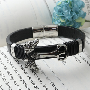 Pulsera de Acero de Titanio con Diseño de Lobo de Dos Cabezas, Joyería de Moda con Diseño Animal Negro - Product Image 3