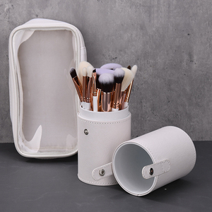 Rich Stock Ship Fast Wholesale 15PCs Fabricación de <span class=keywords><strong>brochas</strong></span> de <span class=keywords><strong>maquillaje</strong></span> vegano Juego de <span class=keywords><strong>brochas</strong></span> de <span class=keywords><strong>maquillaje</strong></span> blanco - Product Image 4