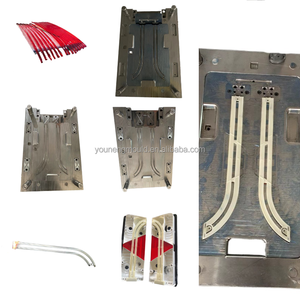 <span class=keywords><strong>2025</strong></span> China Taizhou precisión faro automático molde de plástico apertura PC Lámpara transparente fabricante de moldes de plástico fábrica - Product Image 3