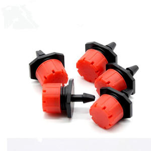 Goutteur réglable à capuchon rouge 8 trous pour système d'irrigation goutte à goutte des arbres fruitiers de jardin - Product Image 4