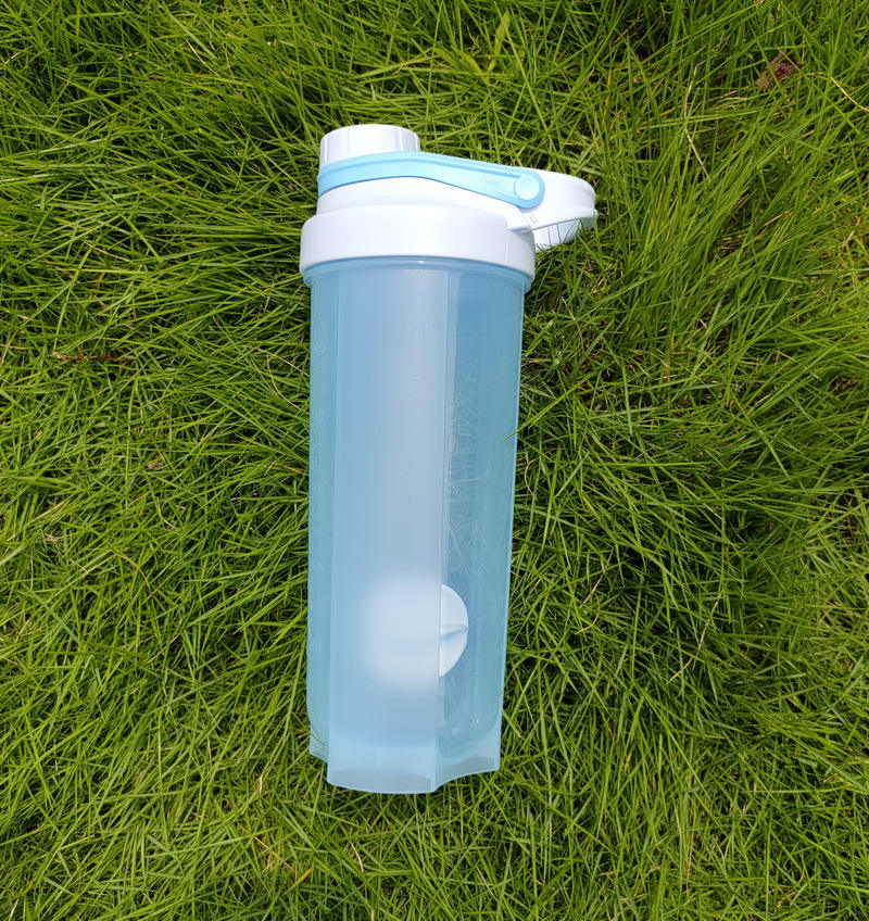 ท้องฟ้าสีฟ้า-L