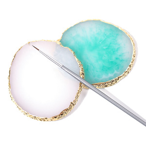 <span class=keywords><strong>Rose</strong></span> Bleu <span class=keywords><strong>Blanc</strong></span> Vert Gem Pierre Art Palette Cristal Agate Doré Bord Rond Crack Décorations Peint Marbre Résine Agate Dessous De Verre - Product Image 4