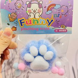 Juego de Juguetes de Peluche con Forma de Pata, Suaves y Peludos, Sensoriales, Antiestrés, con Forma de Garra, Regalo Novedoso para Niños y Adultos - Product Image 5