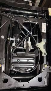 Kit de base de siège conducteur de camion de chantier de luxe à suspension pneumatique robuste - Product Image 4