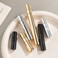 Mini atomiseur de poche en verre 5ml 10ml, flacon de parfum rechargeable avec bouchon et pompe couleur personnalisée