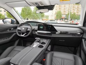 Changan Uni <span class=keywords><strong>K</strong></span> Edición Avanzada 2023, Diseño Premium, Potente Capacidad AWD para Viajes Familiares y Viajes por Carretera, SUV - Product Image 5