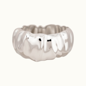 Bracciale a Polsino in Lega di Zinco Argentato con Design Arrotondato e Massiccio, Vendita Diretta dalla Fabbrica, Accessori in Acciaio Inossidabile per Donna - Product Image 1