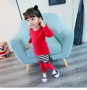 Ropa Infantil Española, Diseño de Empaque para Camisetas y Conjuntos de Leggings de Marca Privada - Product Image 3